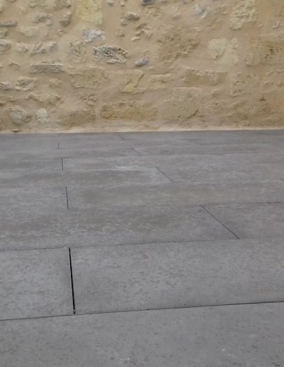 Terrasse accessible dalles grès cérame sur plot 2